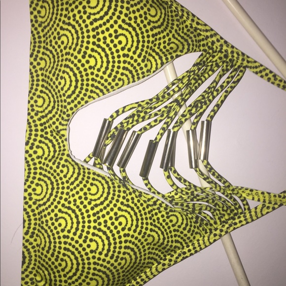 NWOT CHEEKY BIKINI 👙 - Picture 4 of 8